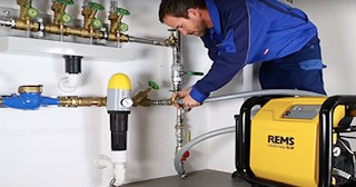 Промывка отопления в квартире: услуги по доступной цене от 2291 руб. в Нефтеюганске